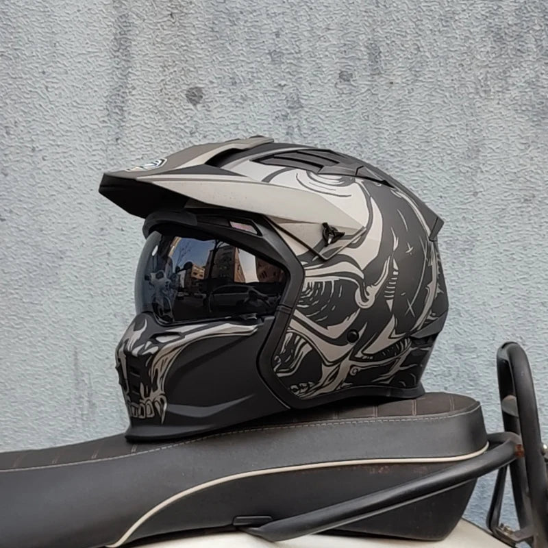 Casco de motocicleta ORZ