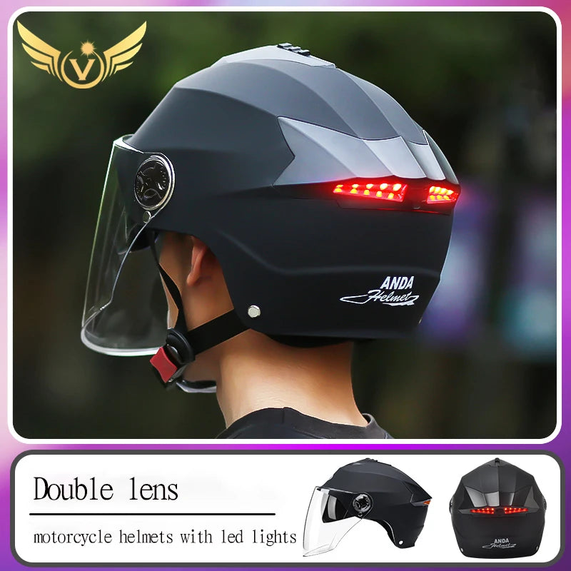 Casco de motocicleta con luces Led