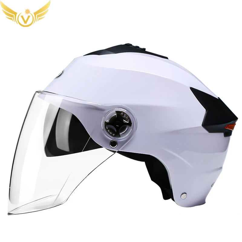 Casco de motocicleta con luces Led